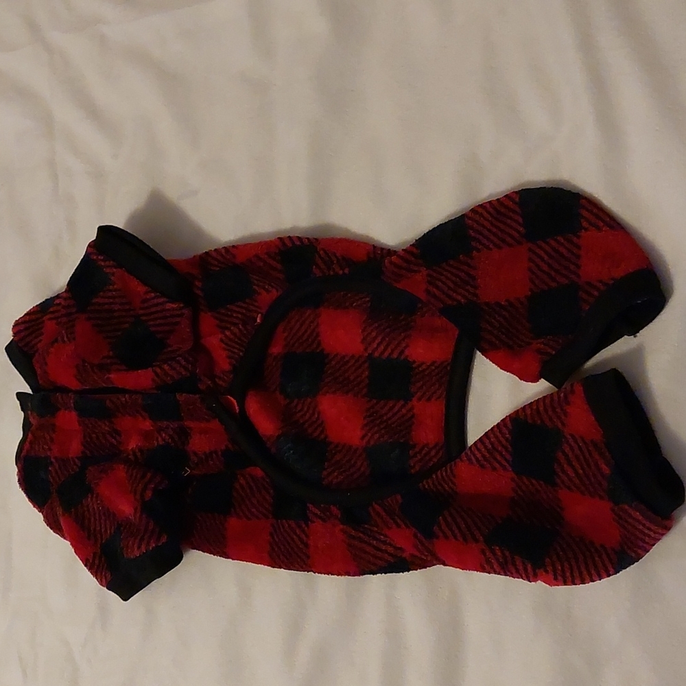 LuvGear Buffalo Plaid Fleece Dog Sweater - size M